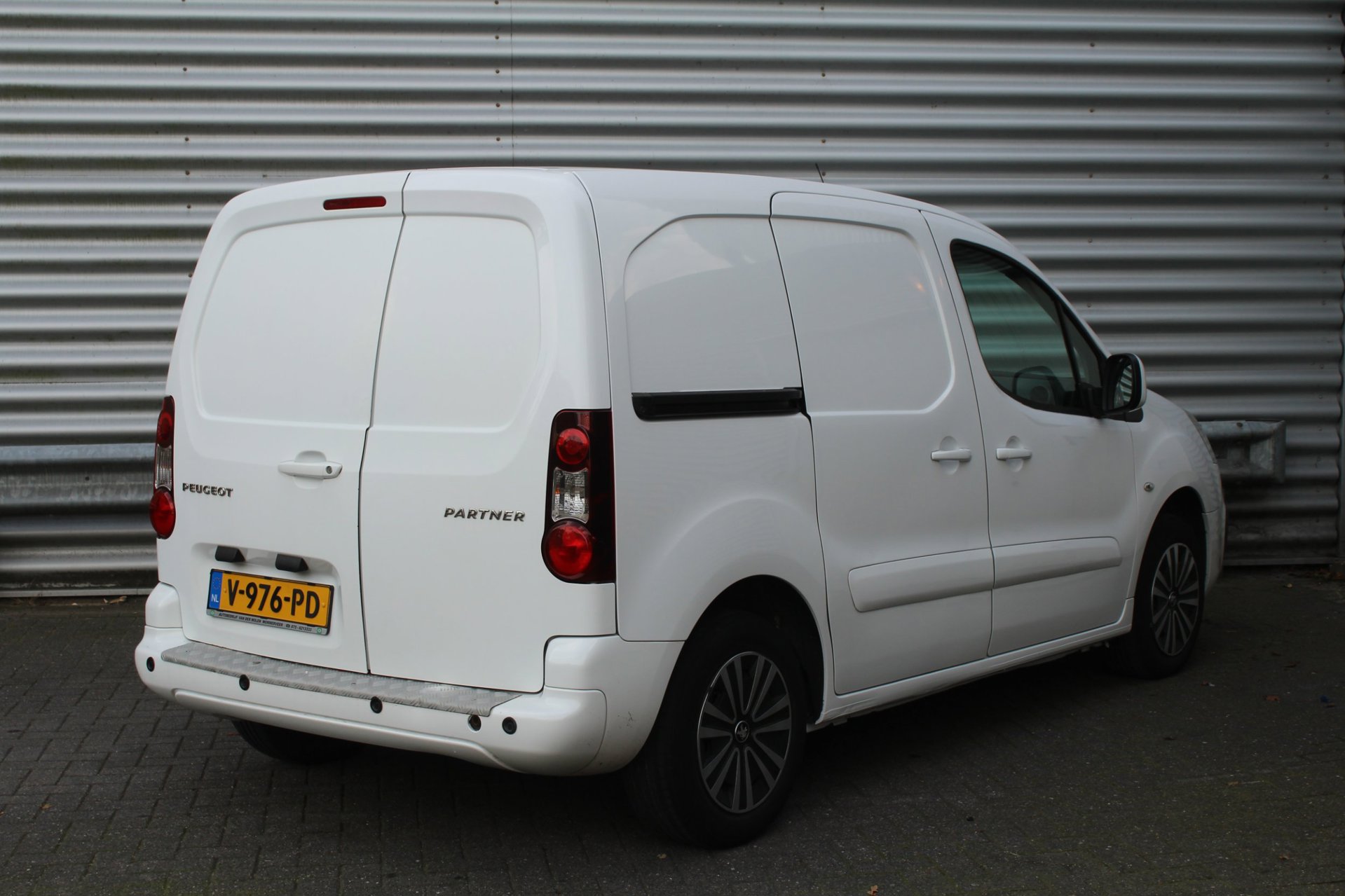Foto van Peugeot Partner