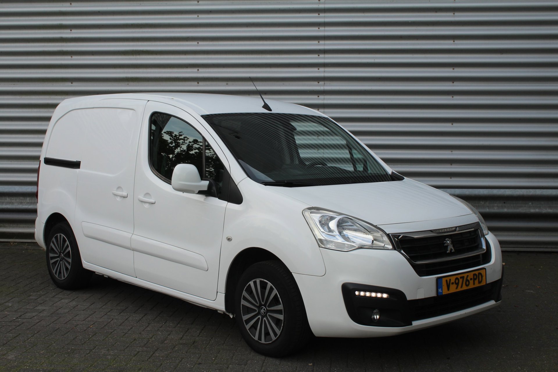 Foto van Peugeot Partner