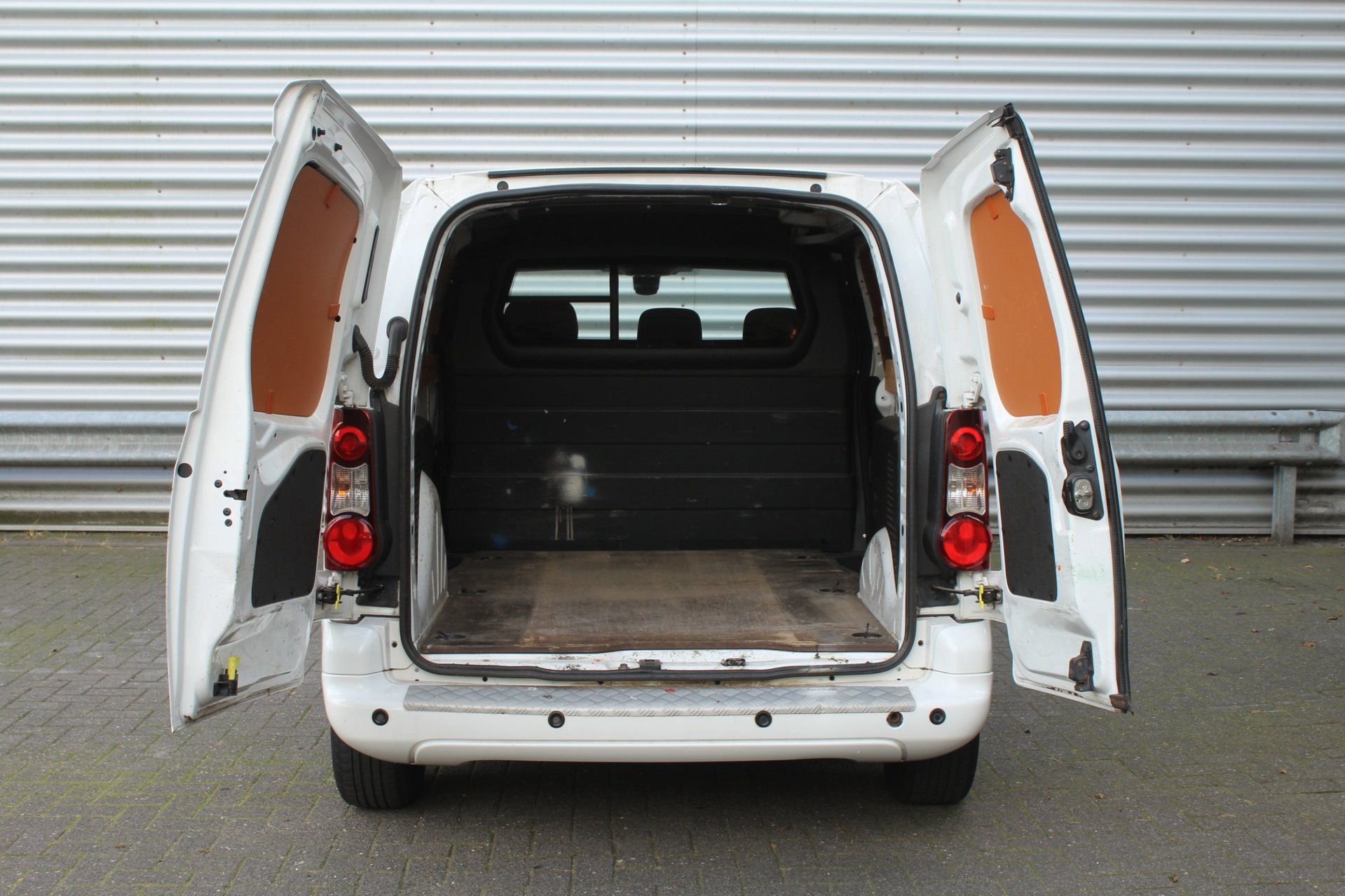 Foto van Peugeot Partner