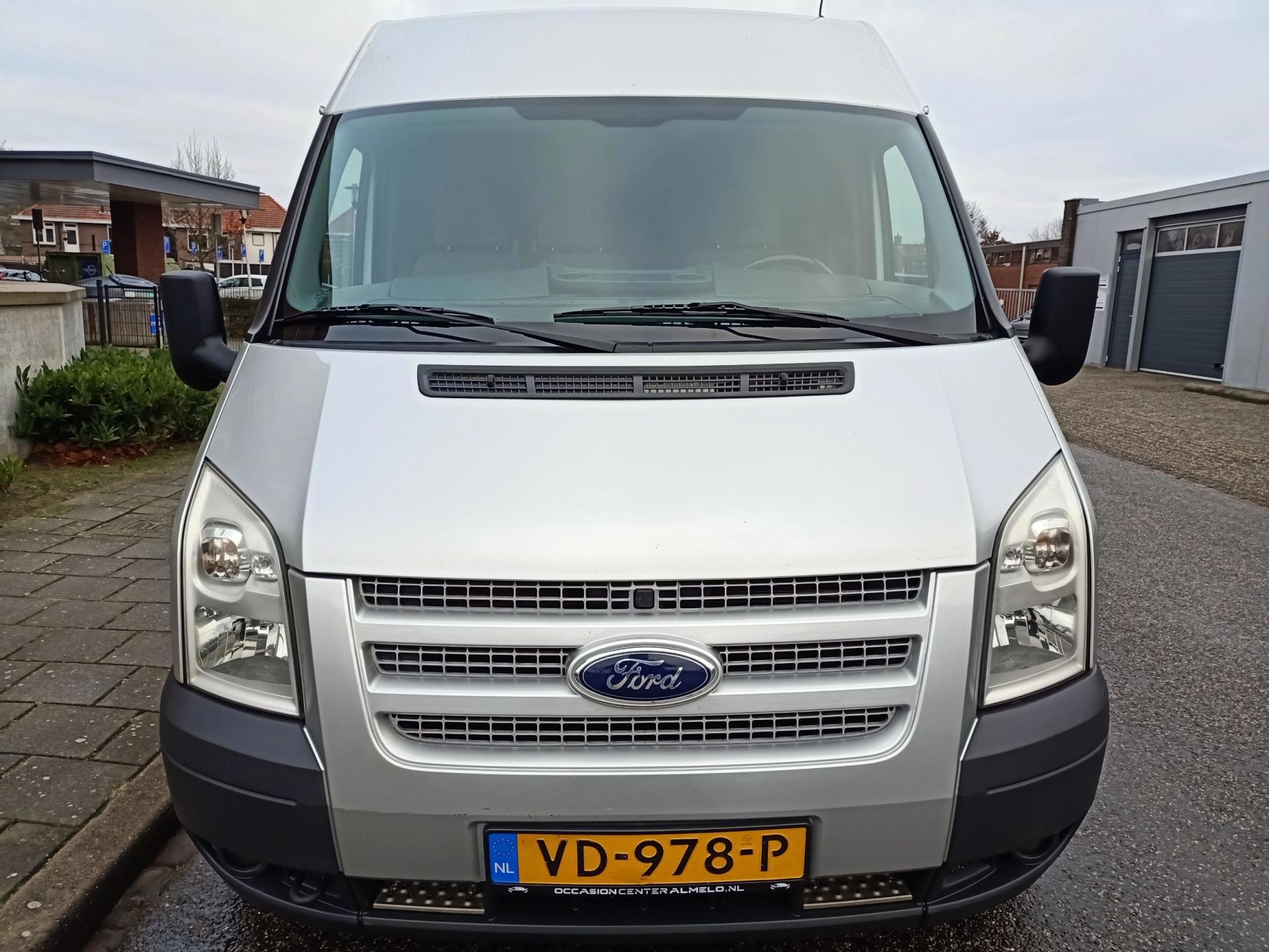 Foto van Ford Transit/tourneo