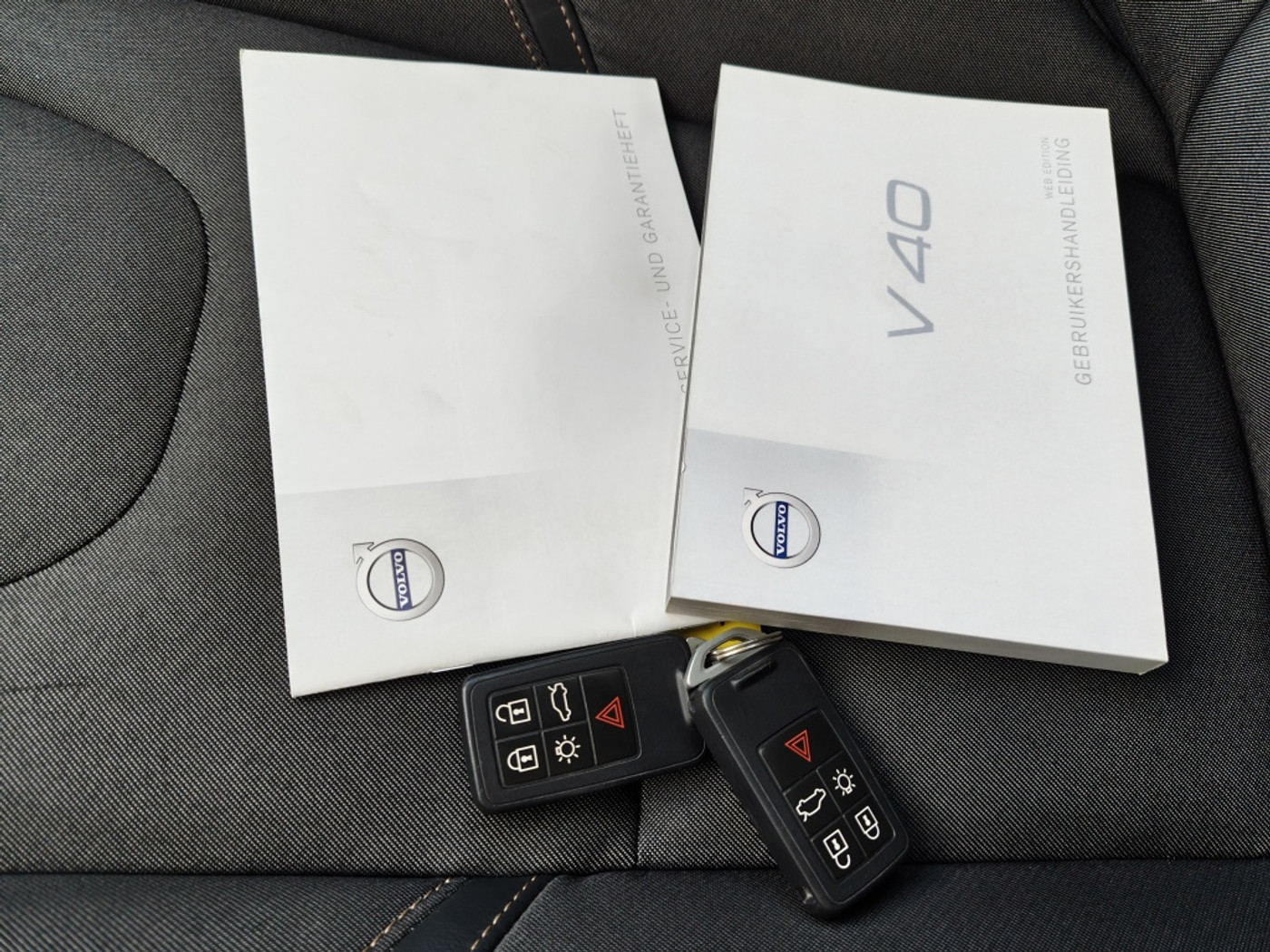 Foto van Volvo V40 Cross Country