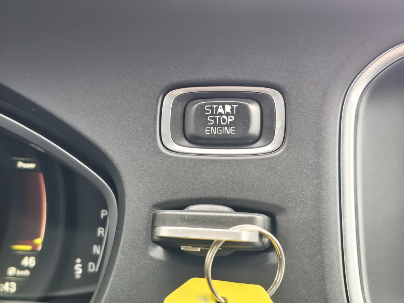 Foto van Volvo V40 Cross Country
