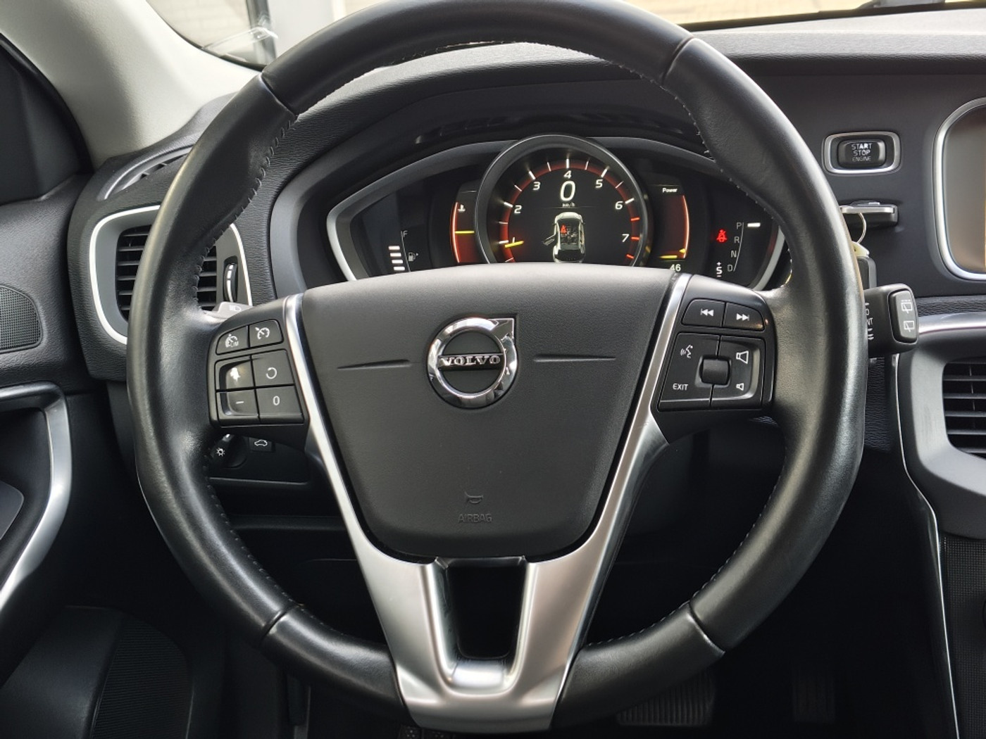Foto van Volvo V40 Cross Country