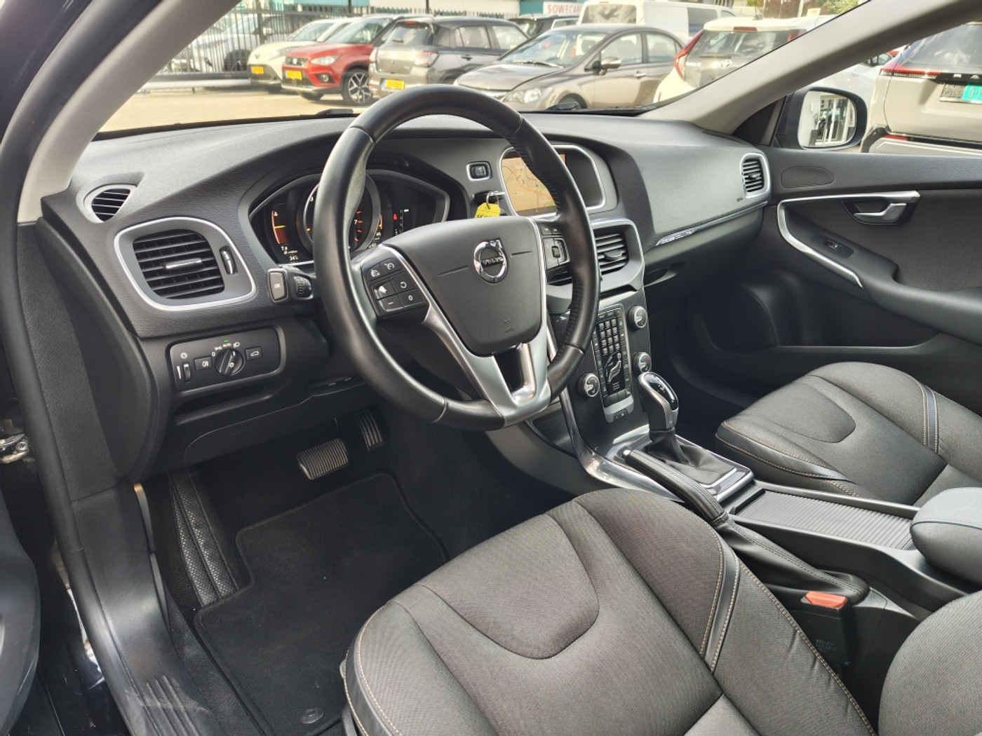 Foto van Volvo V40 Cross Country