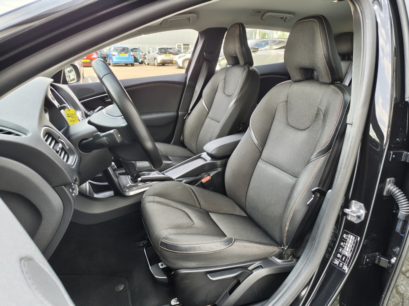 Foto van Volvo V40 Cross Country