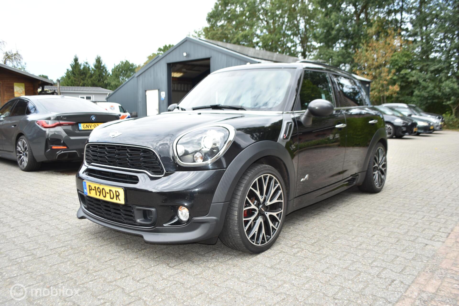 Mini Cooper S All4 1.6 Cooper S ALL4 Works Uitvoering 2014 - voorkant