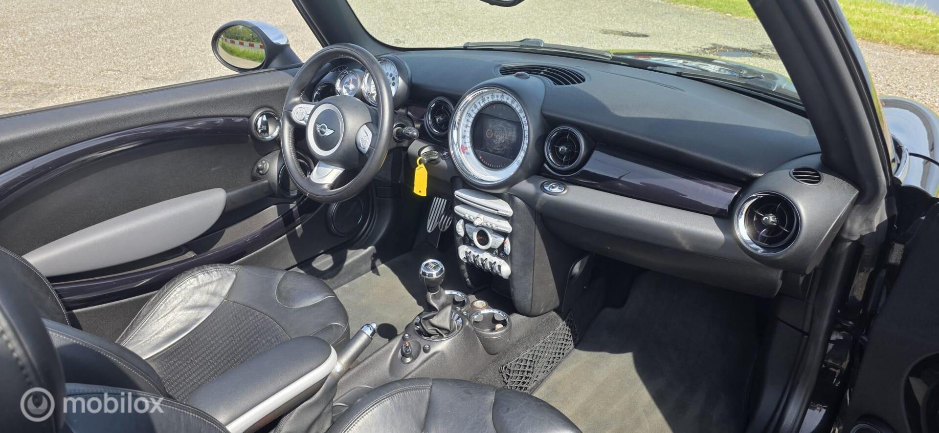 Foto van Mini Cooper S Cabrio