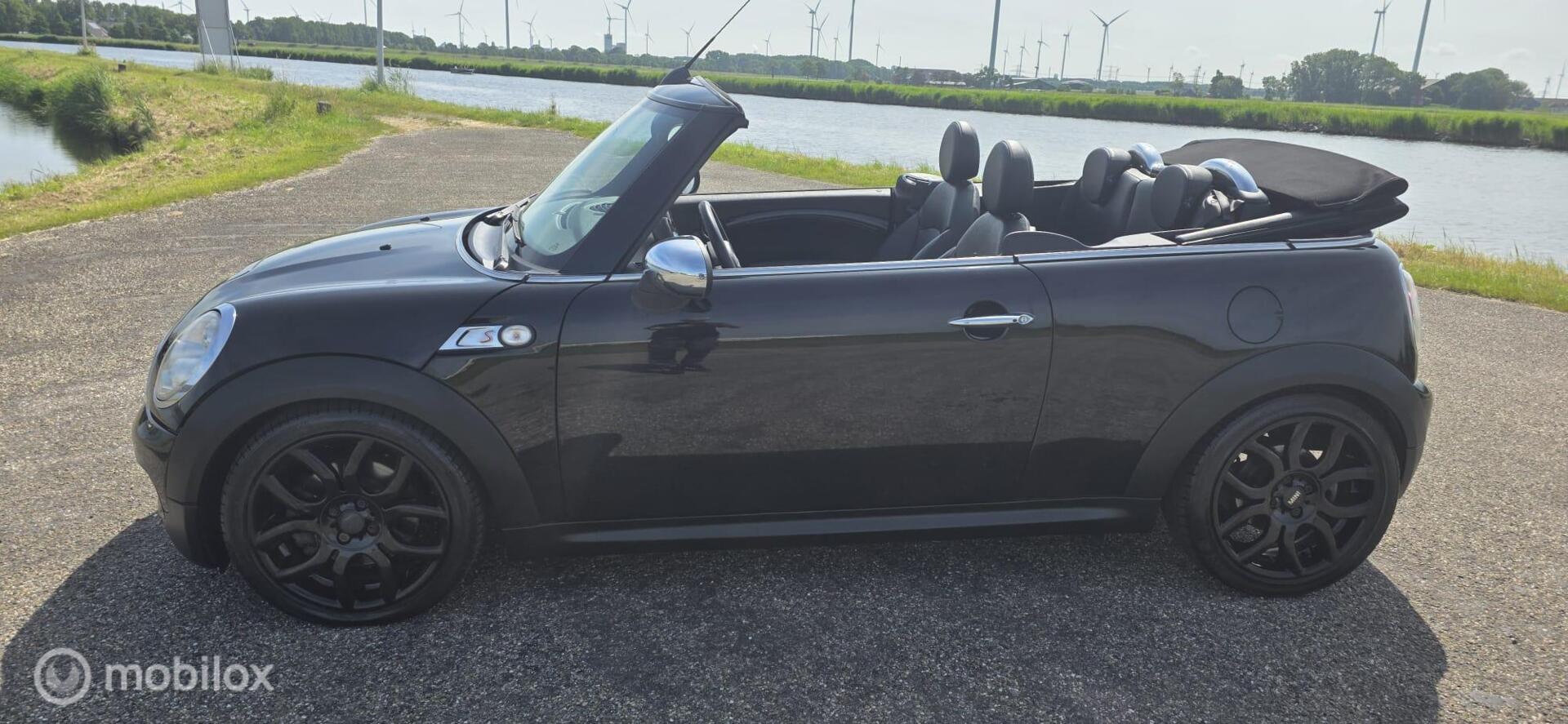 Foto van Mini Cooper S Cabrio