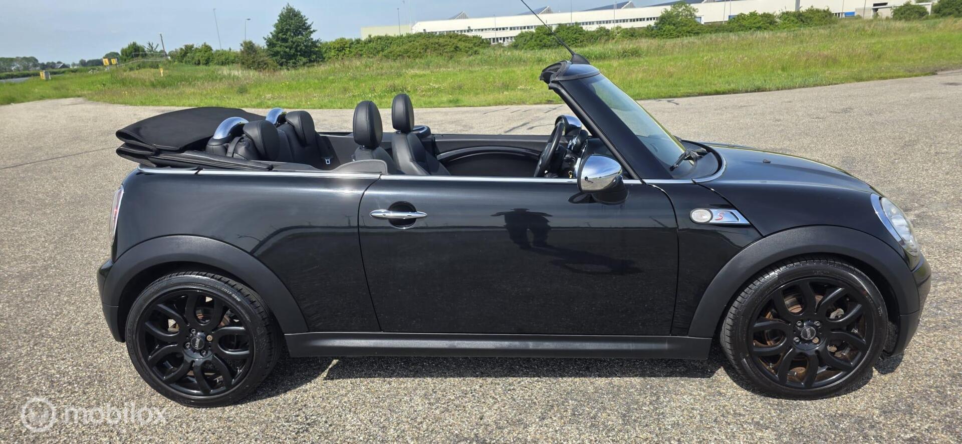 Foto van Mini Cooper S Cabrio