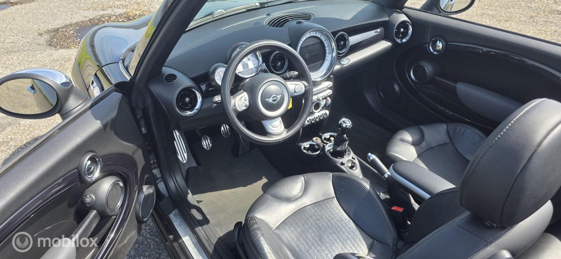 Foto van Mini Cooper S Cabrio