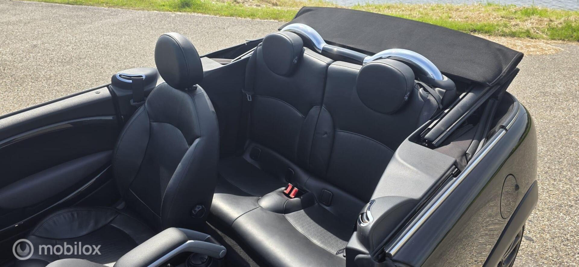 Foto van Mini Cooper S Cabrio