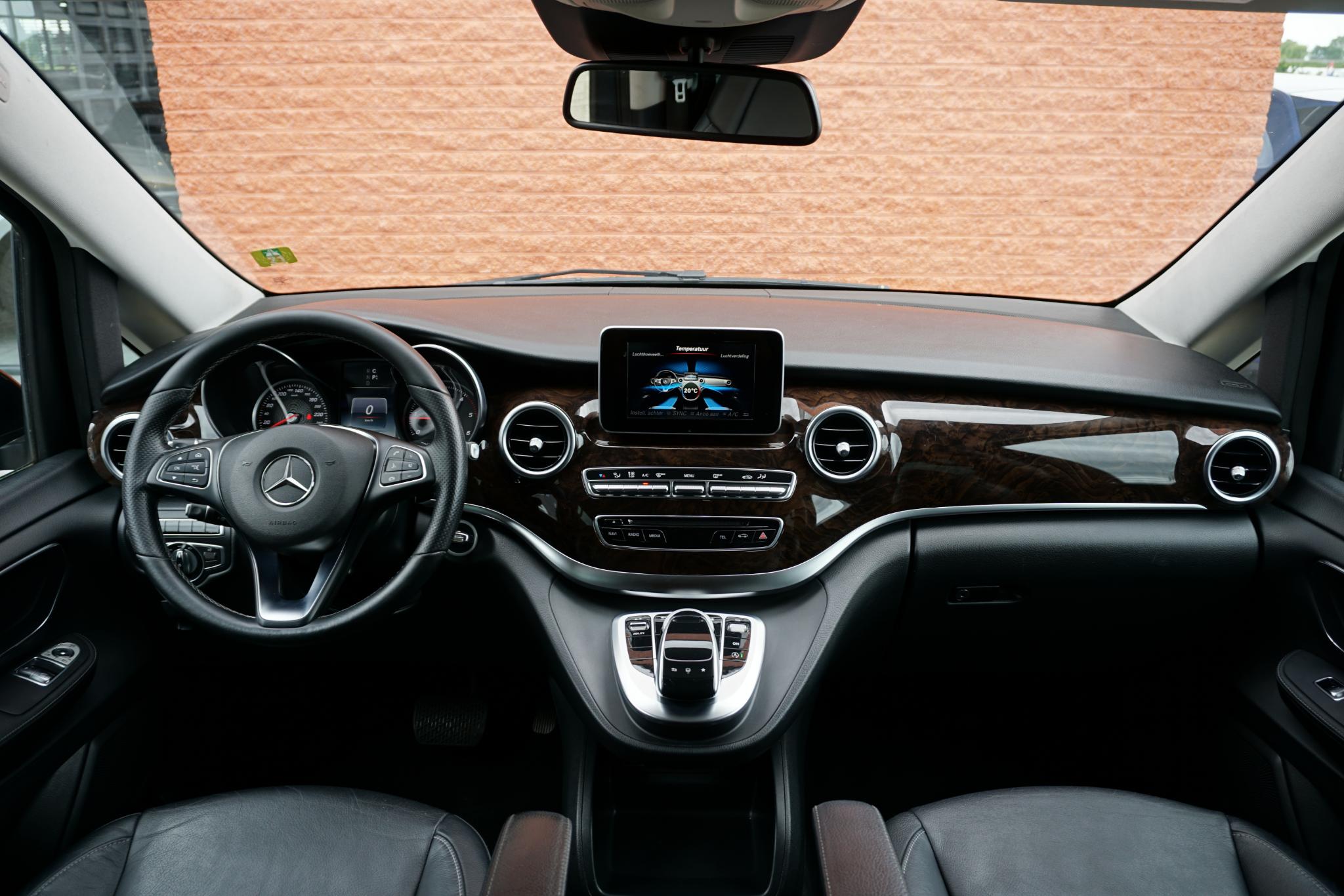 Foto van Mercedes-Benz V-klasse