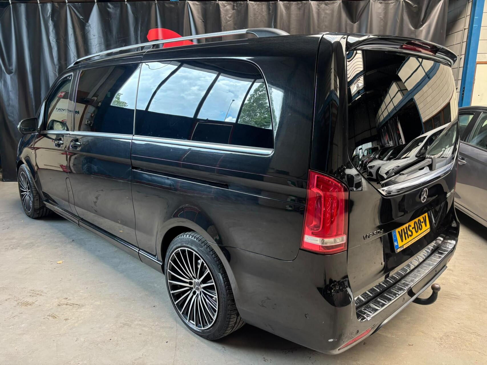 Foto van Mercedes-Benz V-klasse