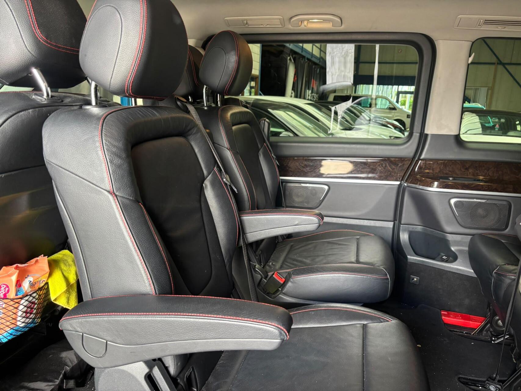 Foto van Mercedes-Benz V-klasse