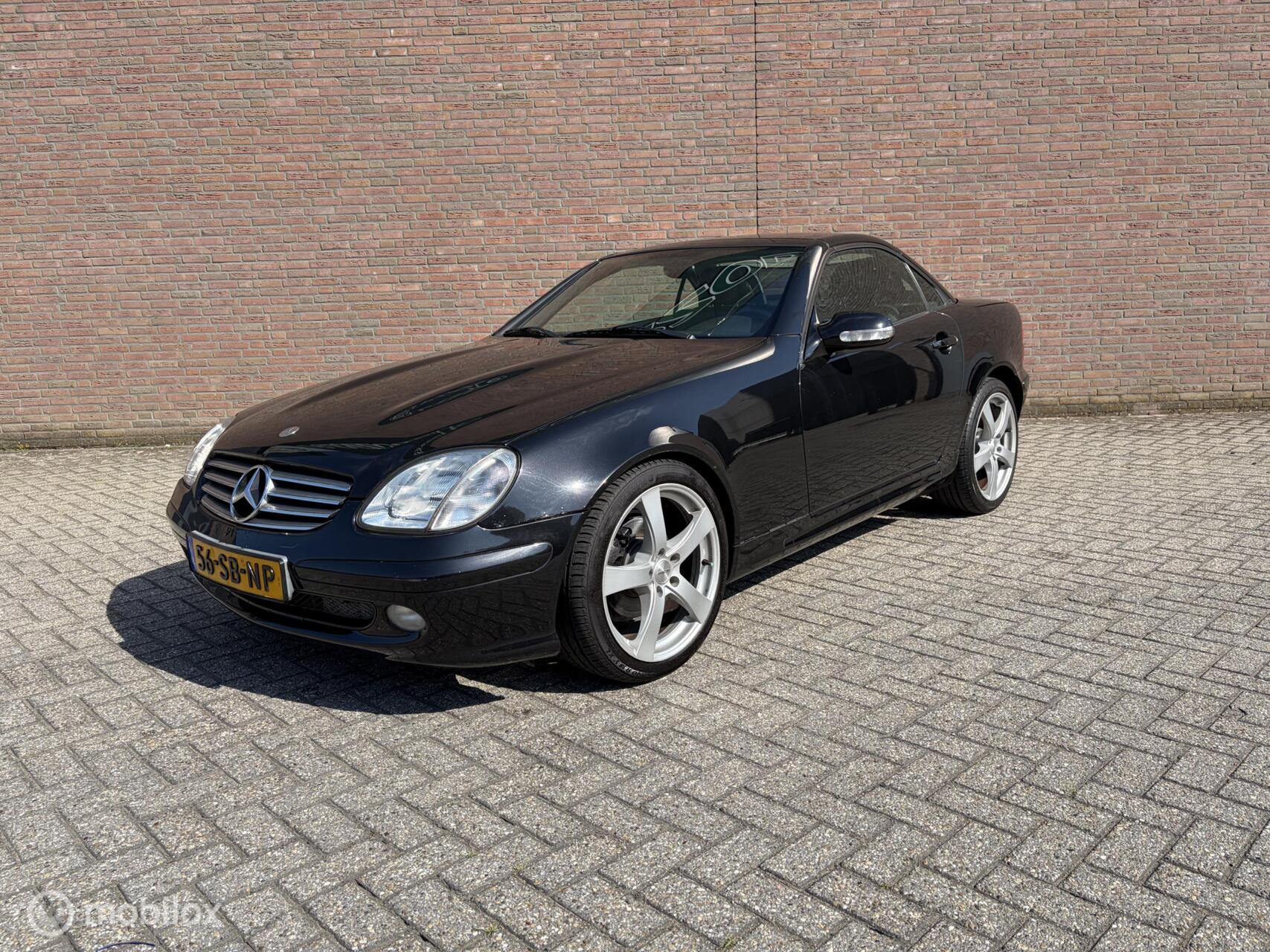 Foto van Mercedes-Benz SLK 200 Kompressor