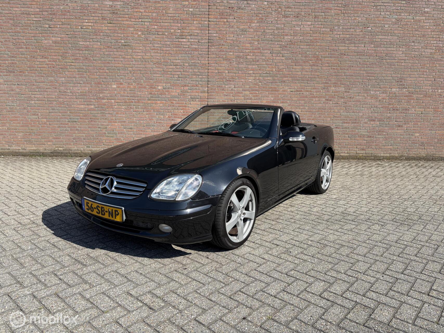 Foto van Mercedes-Benz SLK 200 Kompressor
