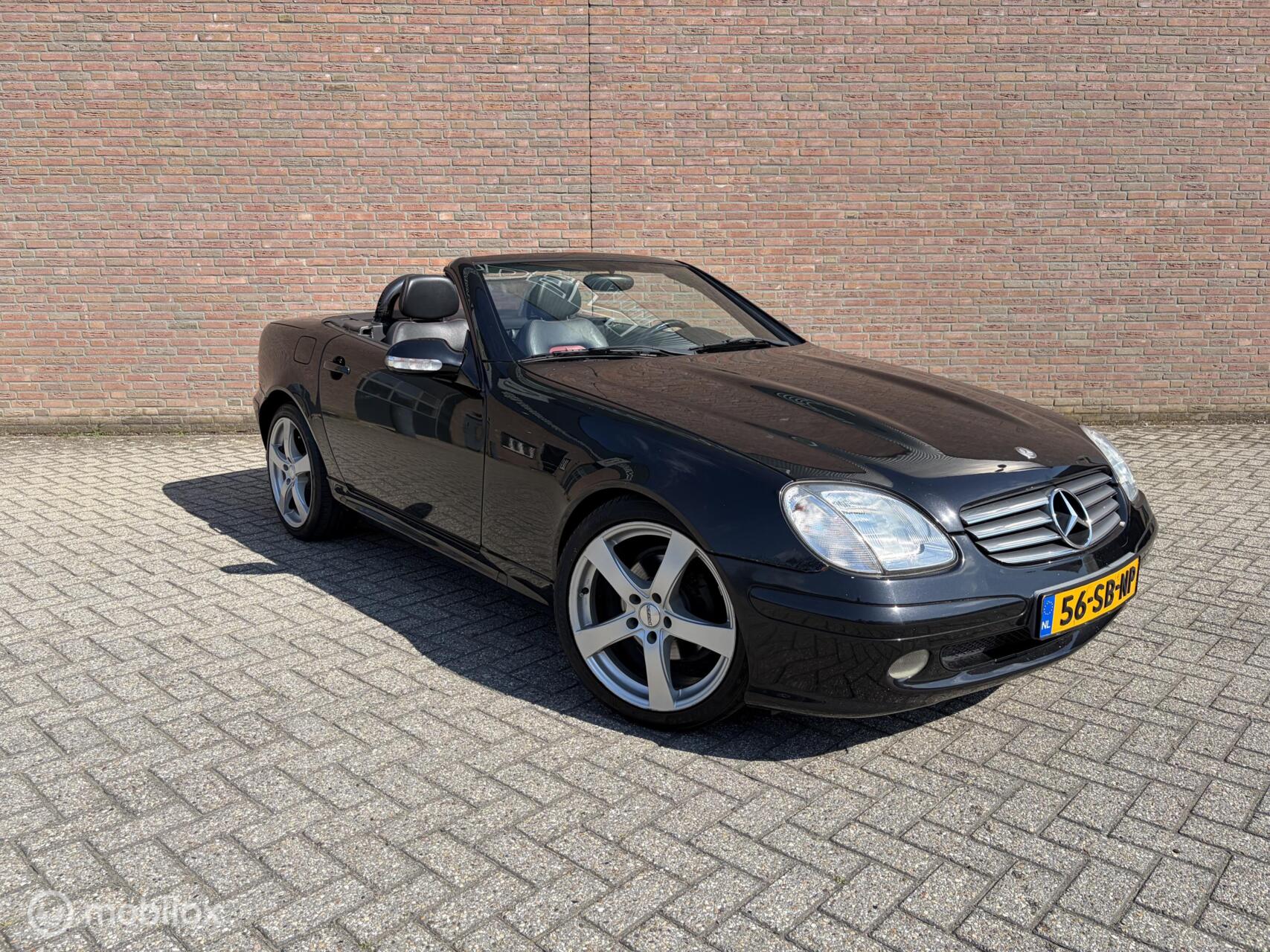 Foto van Mercedes-Benz SLK 200 Kompressor