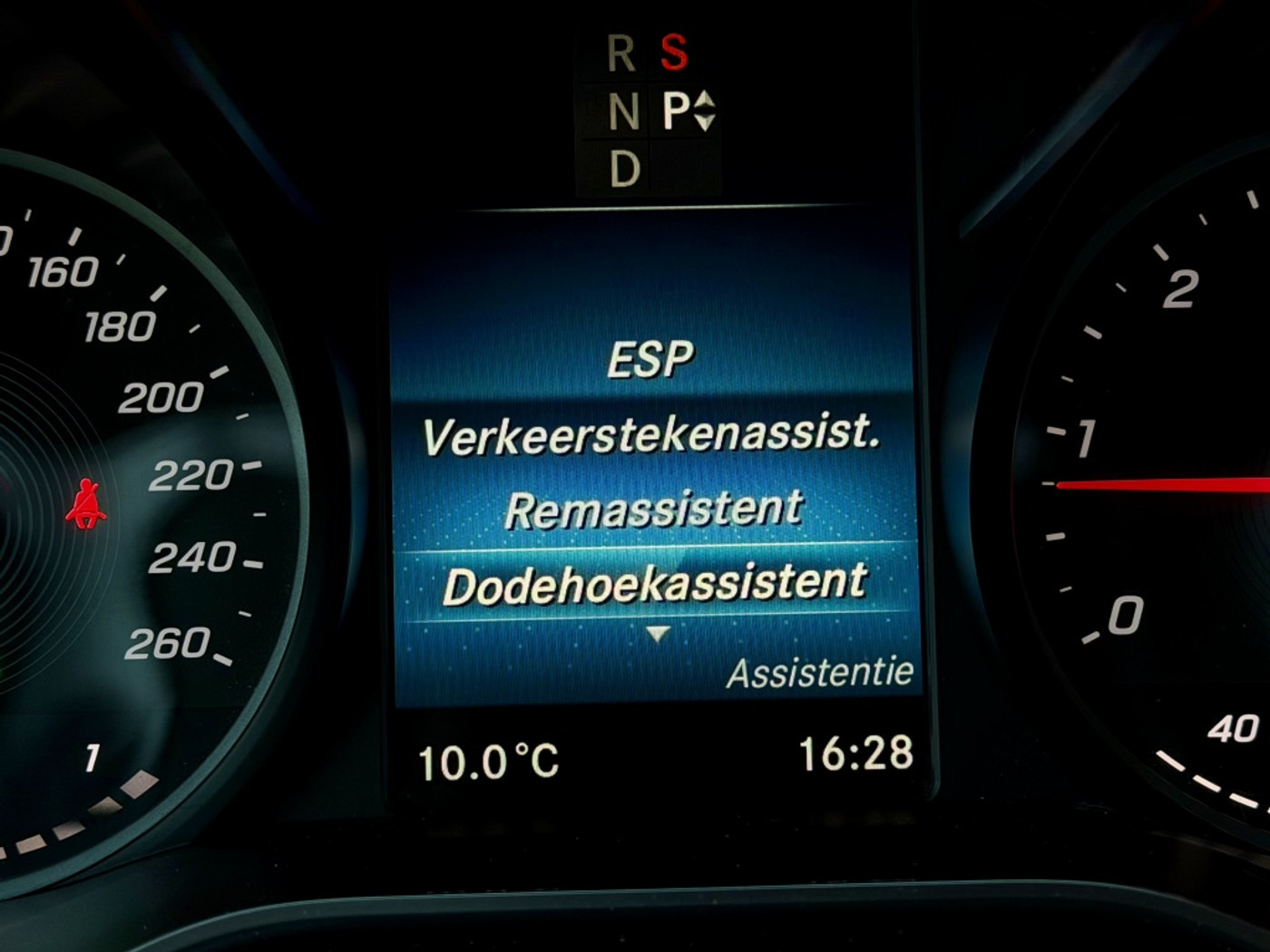 Foto van Mercedes-Benz V-klasse
