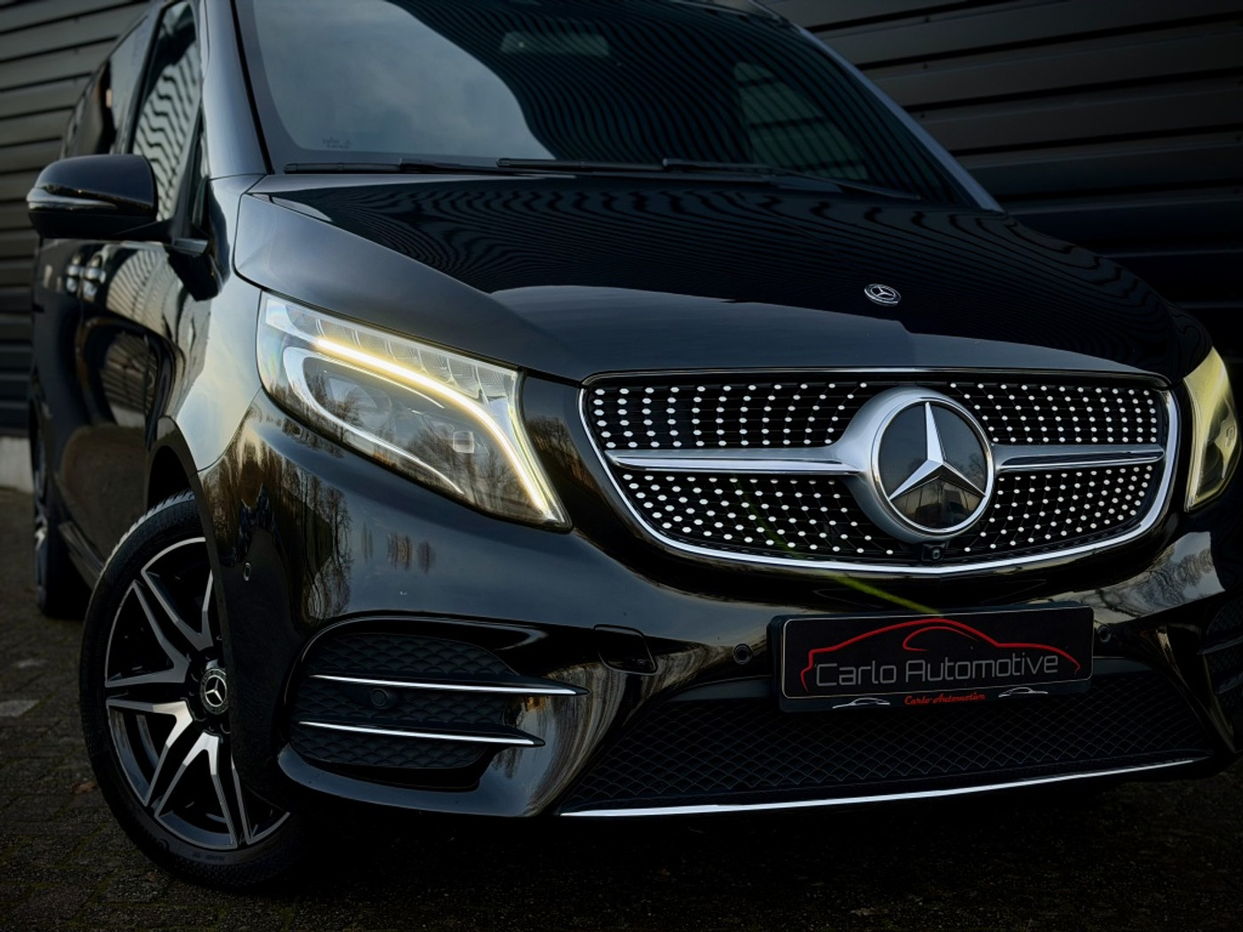 Foto van Mercedes-Benz V-klasse