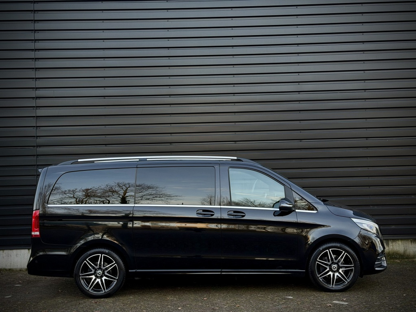 Foto van Mercedes-Benz V-klasse