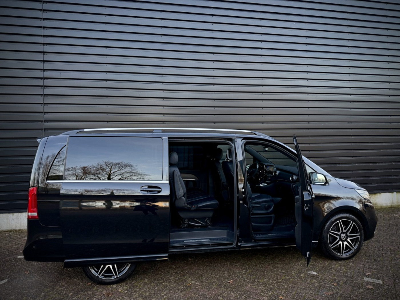 Foto van Mercedes-Benz V-klasse