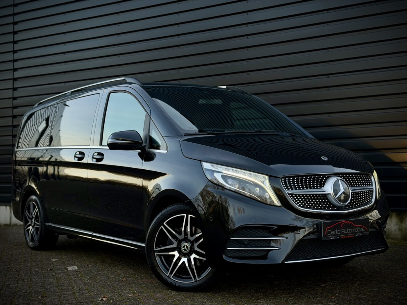 Foto van Mercedes-Benz V-klasse