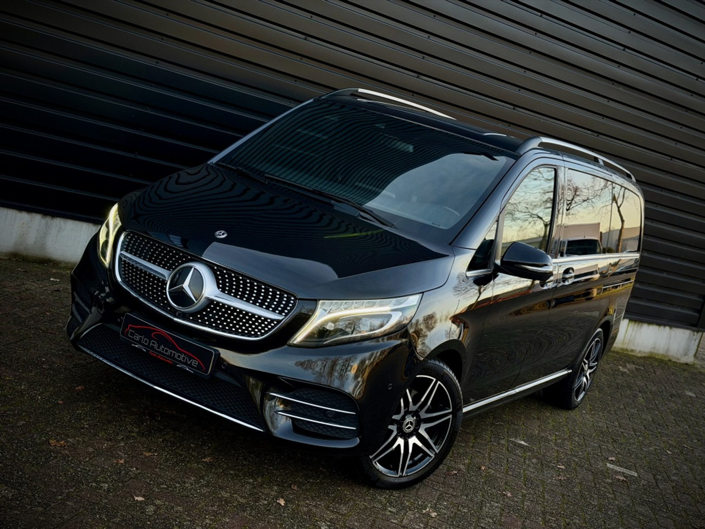 Foto van Mercedes-Benz V-klasse