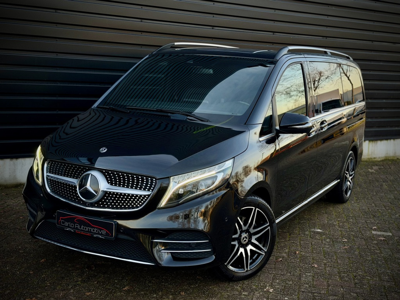 Foto van Mercedes-Benz V-klasse