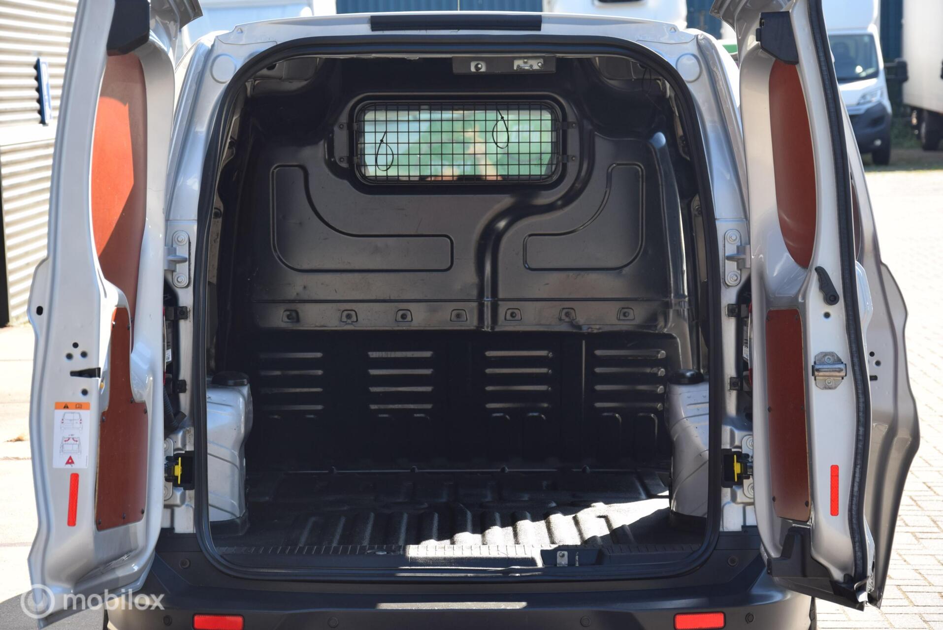 Foto van Ford Transit Courier