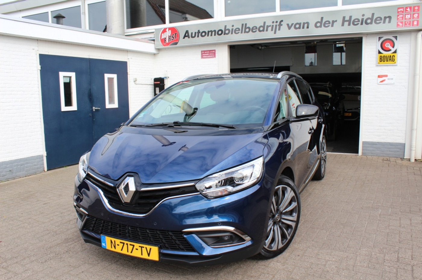 Renault Scenic 1.3 TCe Business Zen 2022 - voorkant