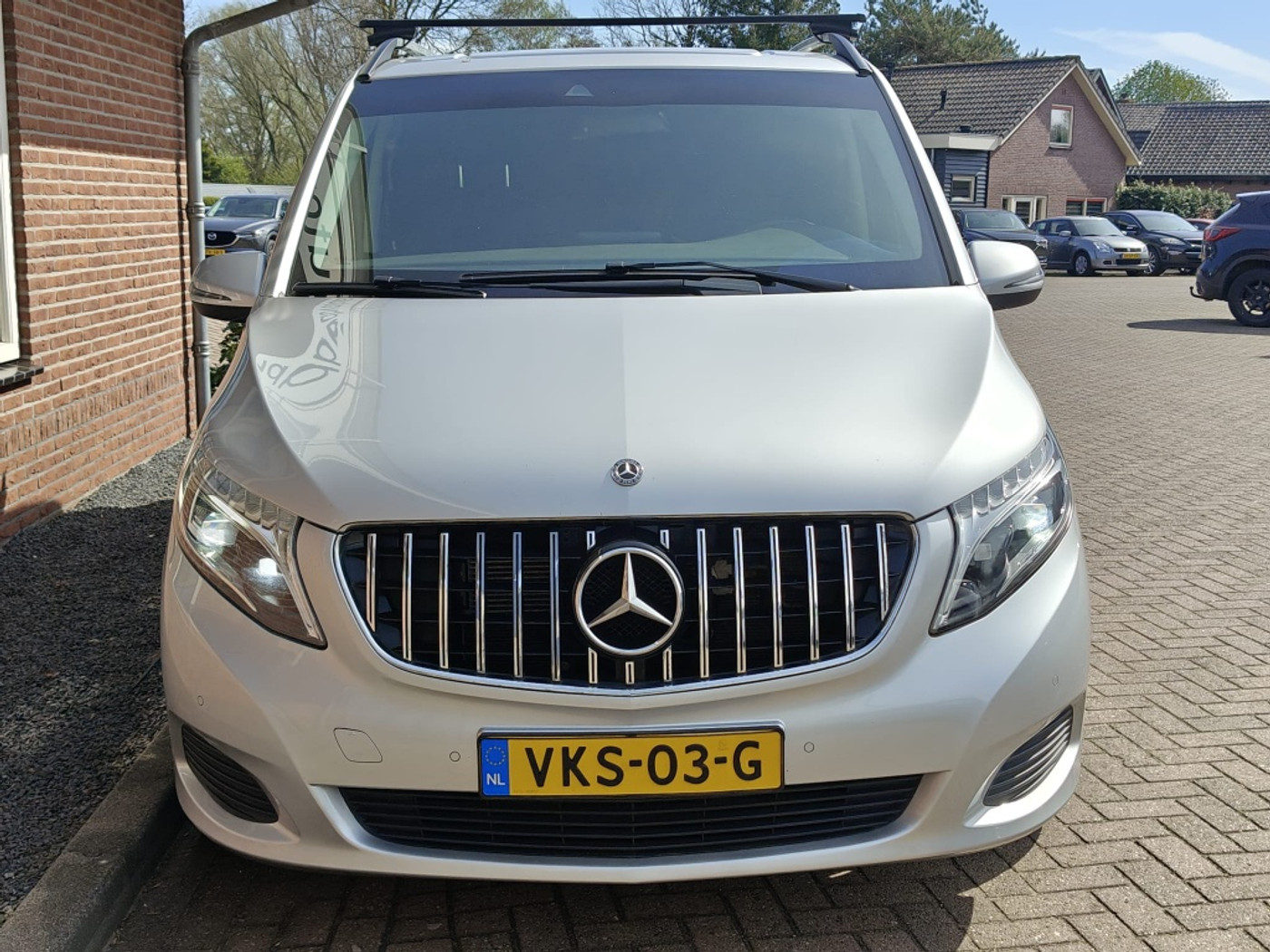 Foto van Mercedes-Benz V-klasse