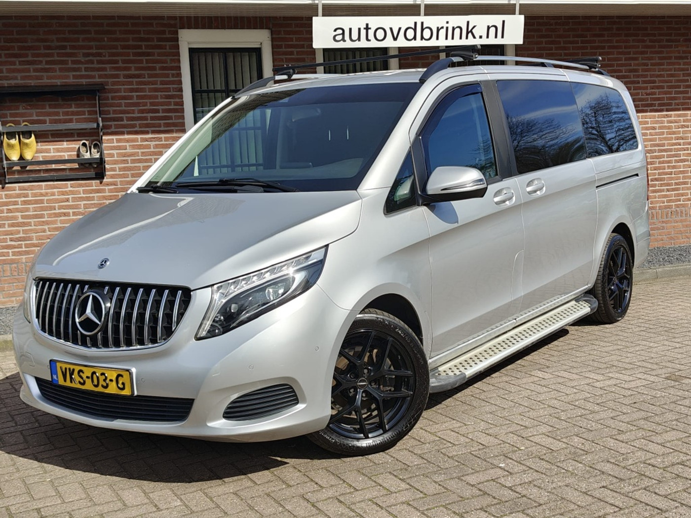 Mercedes-Benz V-klasse 250d 4-M Lang Ed. DUBBELE SCHUIFDEUR / CAMERA / NAVI 2018 - voorkant