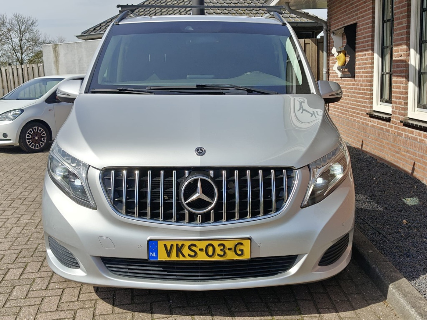 Foto van Mercedes-Benz V-klasse