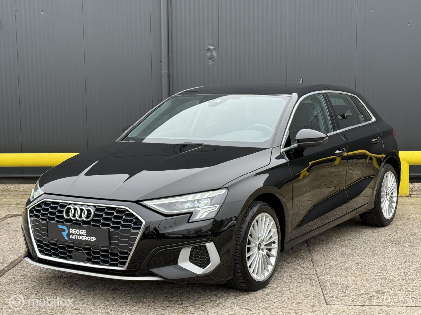 Audi A3 Sportback 30 TFSI Advanced edition AUTOMAAT | SPORT 2022 - voorkant