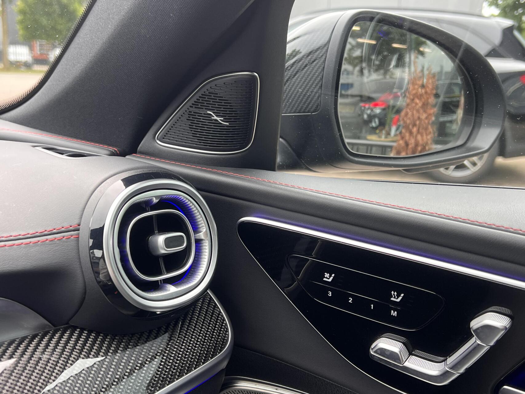 Foto van Mercedes-Benz AMG C 63 S E Performance