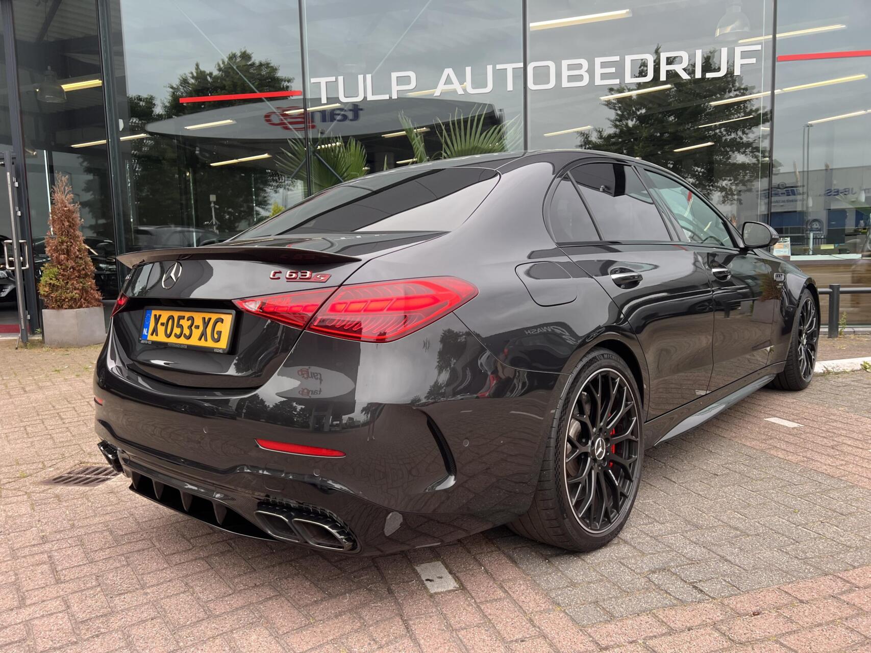 Foto van Mercedes-Benz AMG C 63 S E Performance