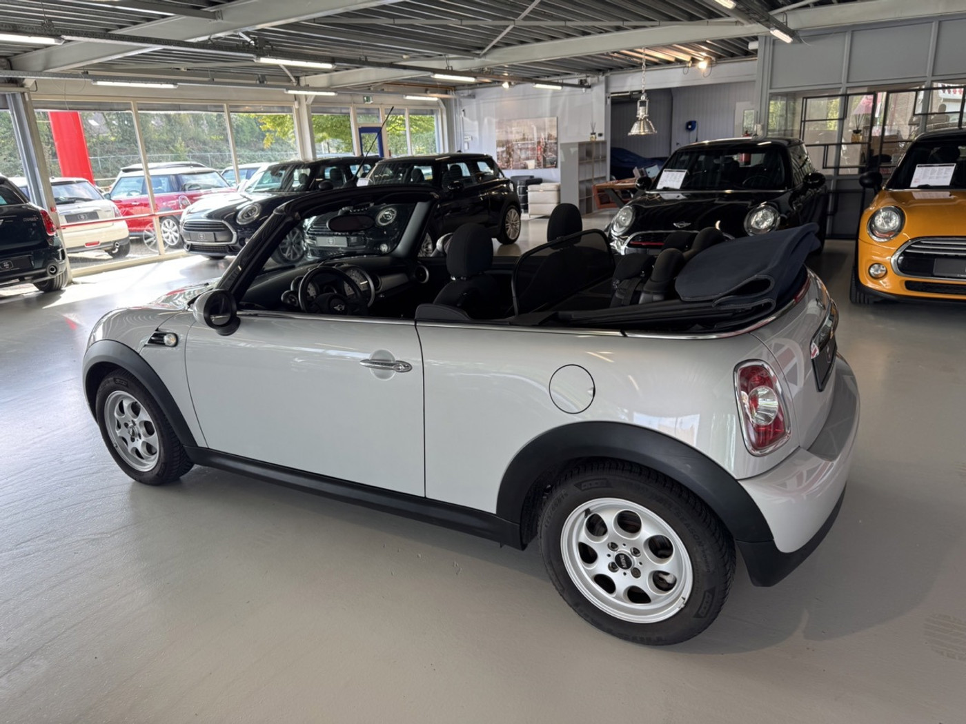 Foto van Mini Cooper Cabrio