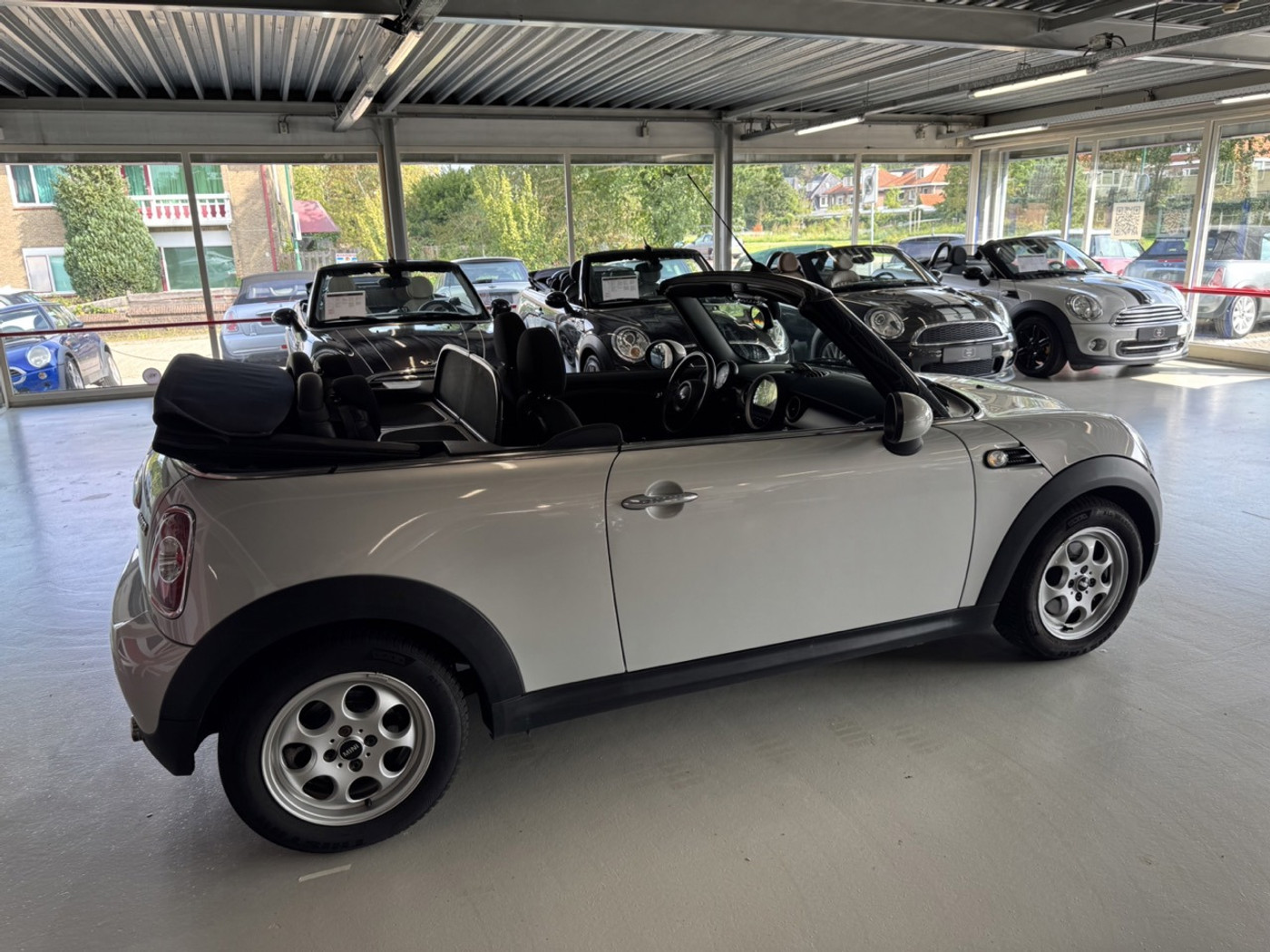 Foto van Mini Cooper Cabrio