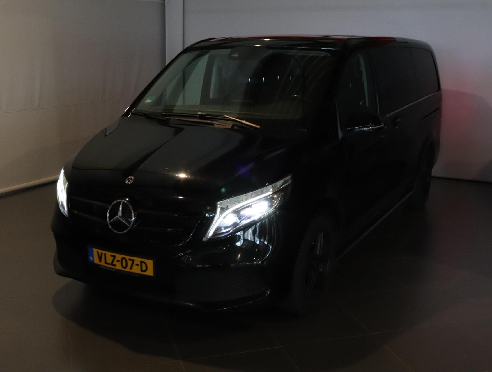 Foto van Mercedes-Benz V-klasse