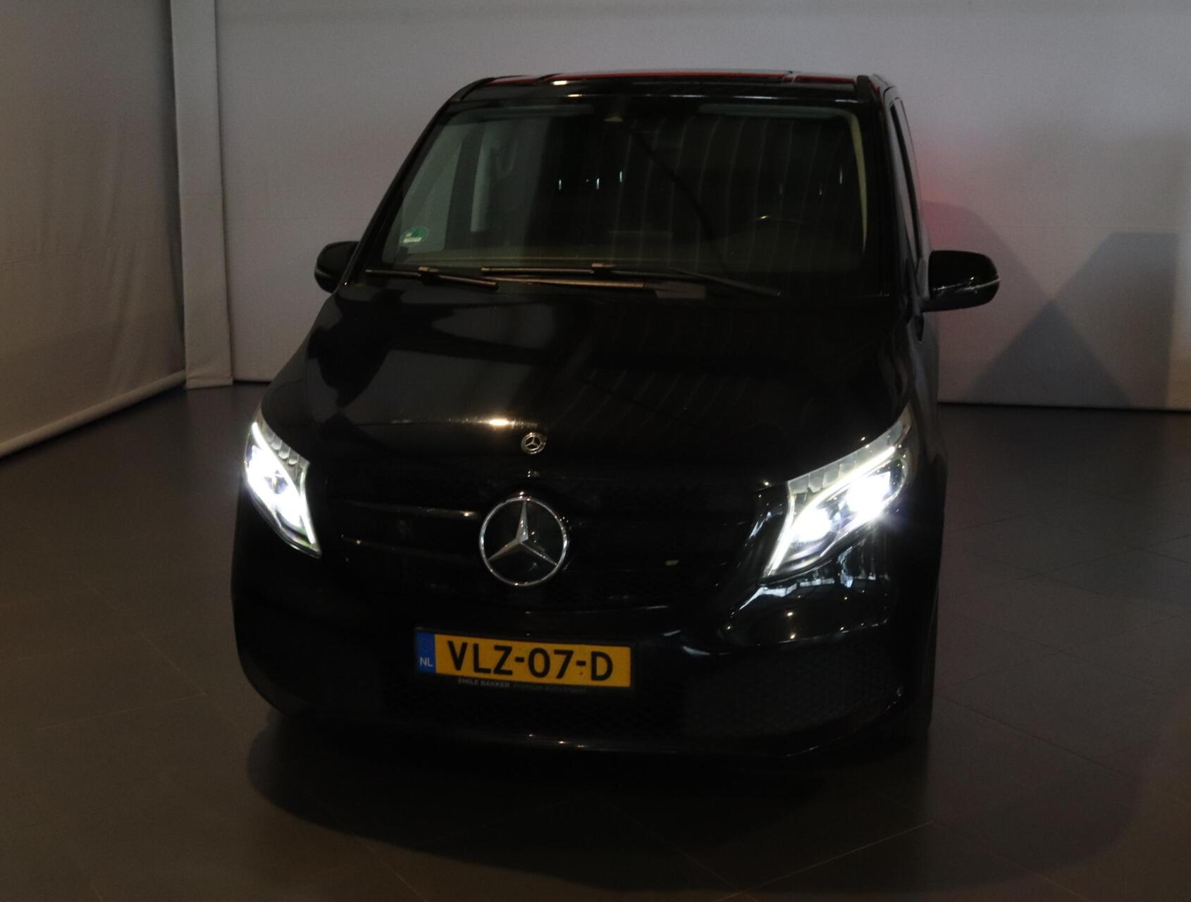 Foto van Mercedes-Benz V-klasse