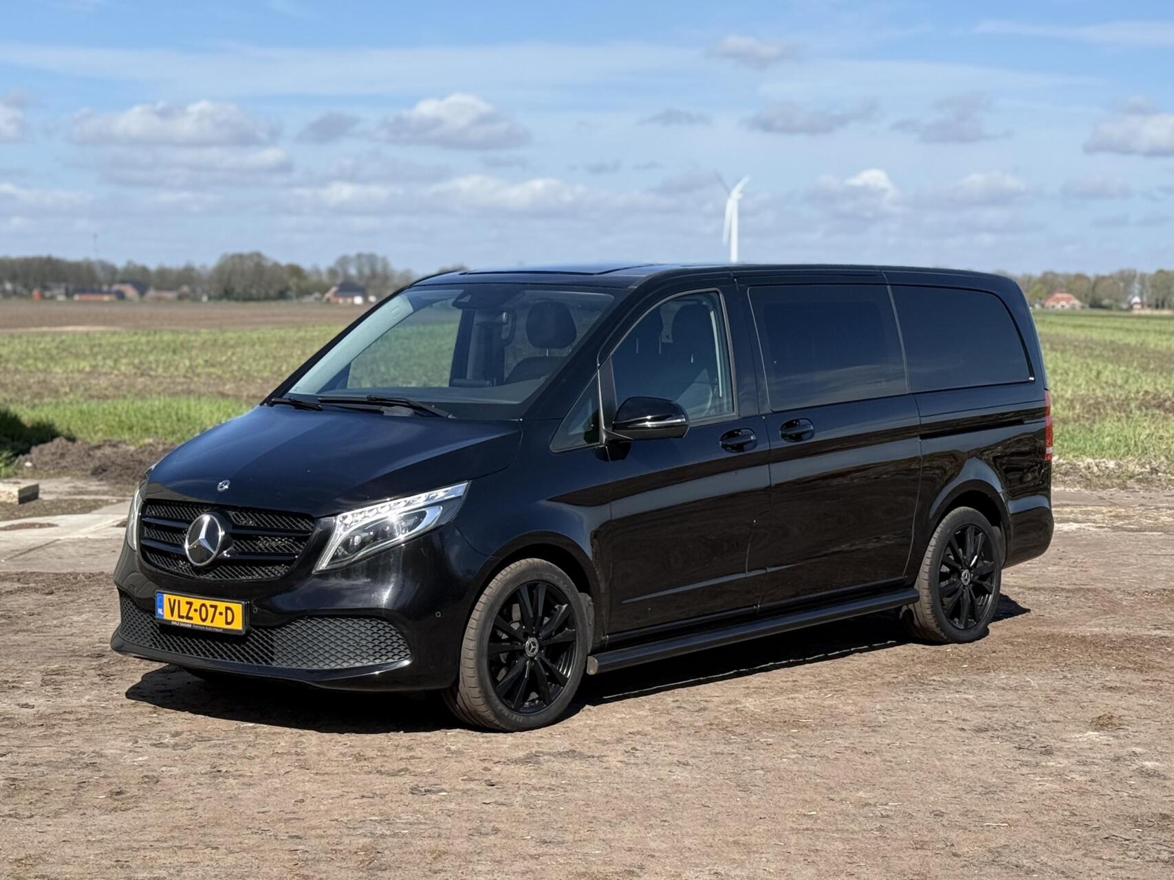 Foto van Mercedes-Benz V-klasse