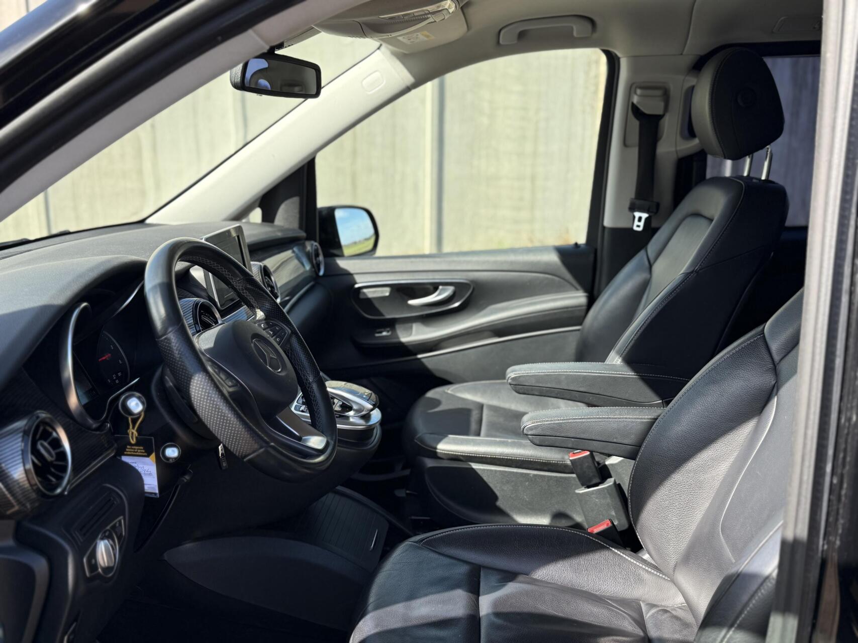 Foto van Mercedes-Benz V-klasse