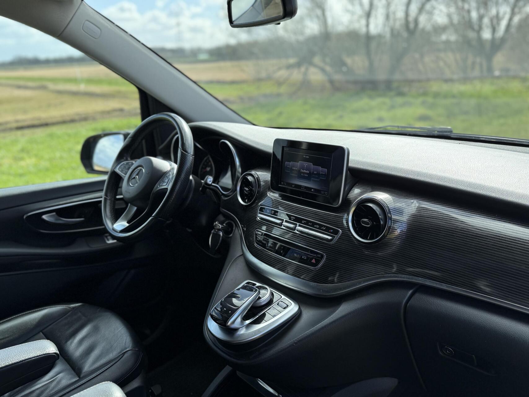 Foto van Mercedes-Benz V-klasse