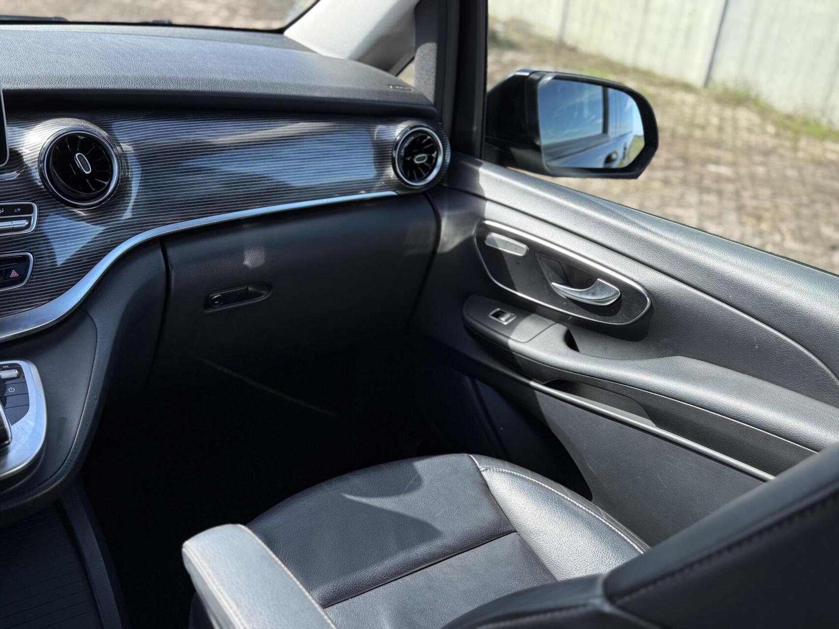 Foto van Mercedes-Benz V-klasse