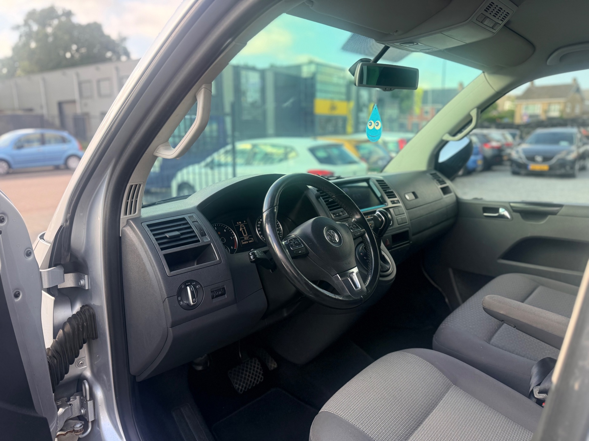 Foto van Volkswagen Caravelle