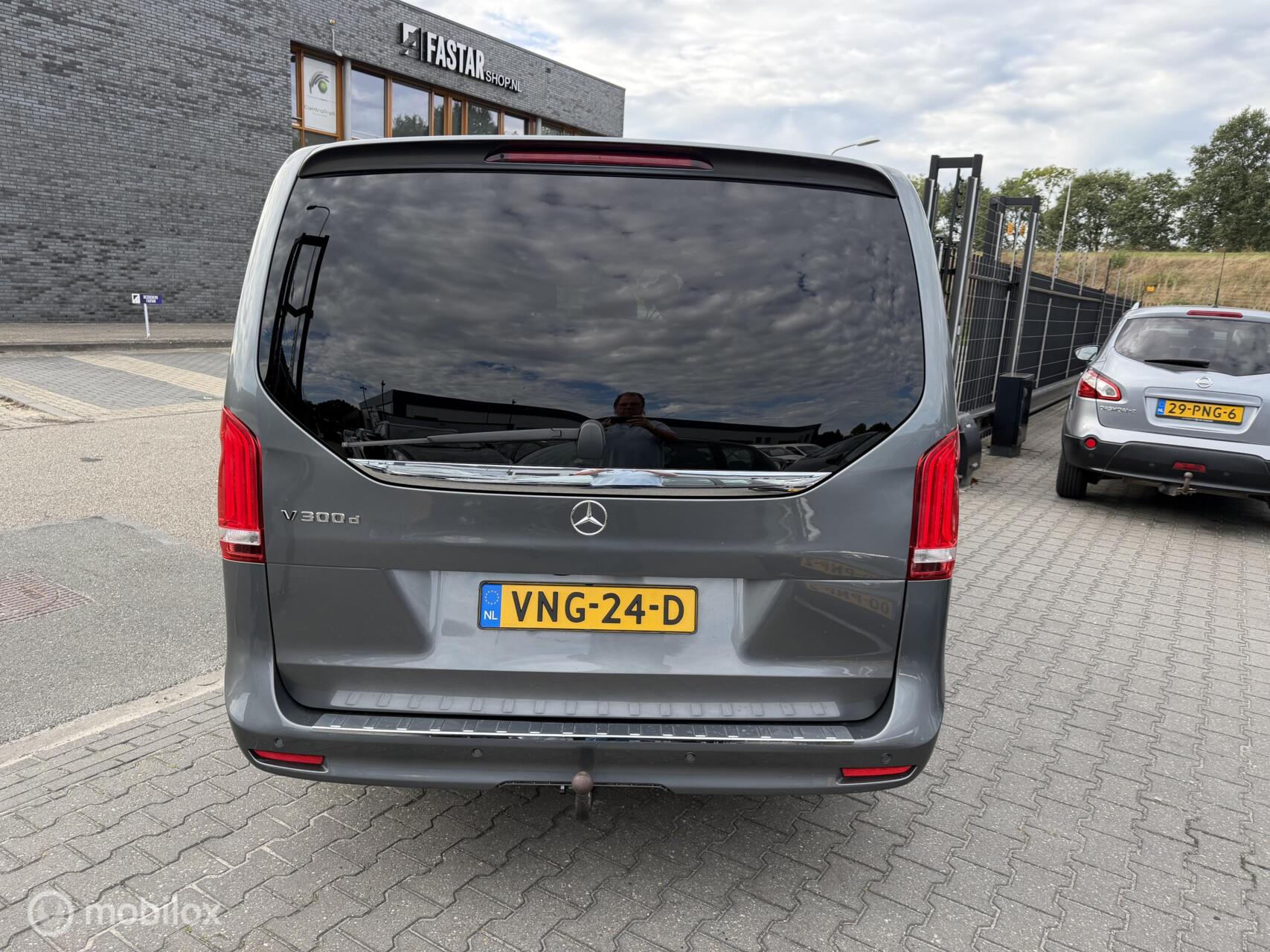 Foto van Mercedes-Benz V-klasse