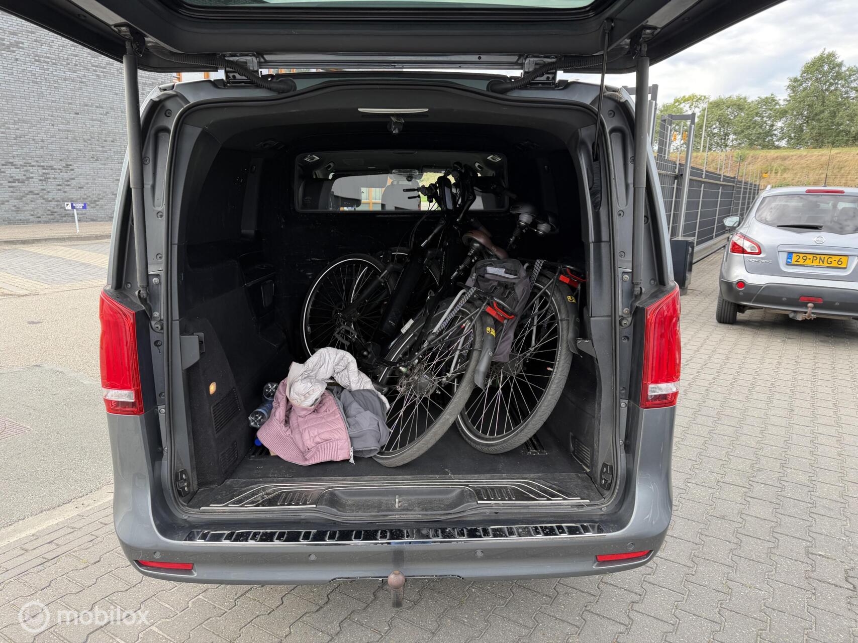 Foto van Mercedes-Benz V-klasse