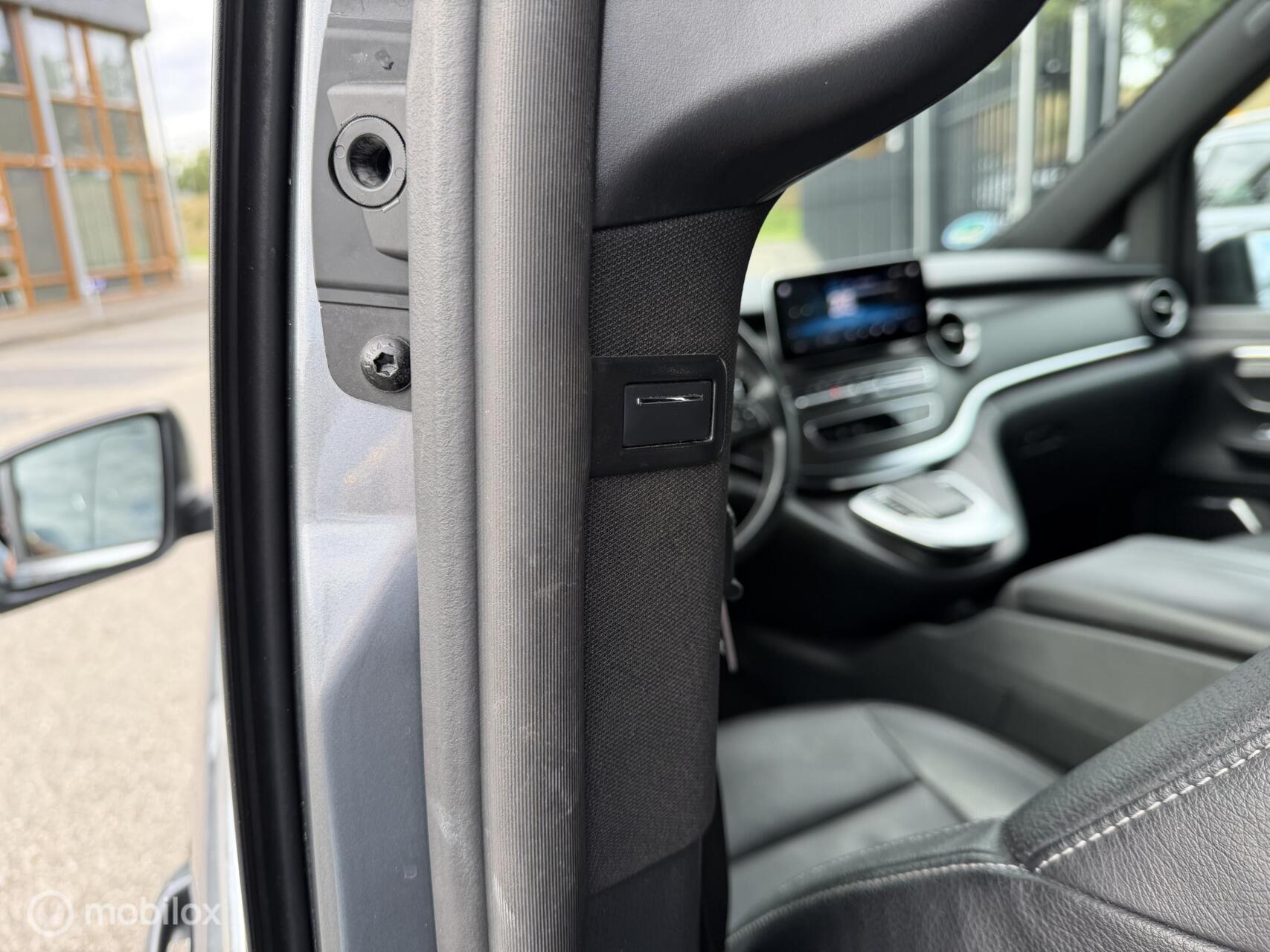 Foto van Mercedes-Benz V-klasse