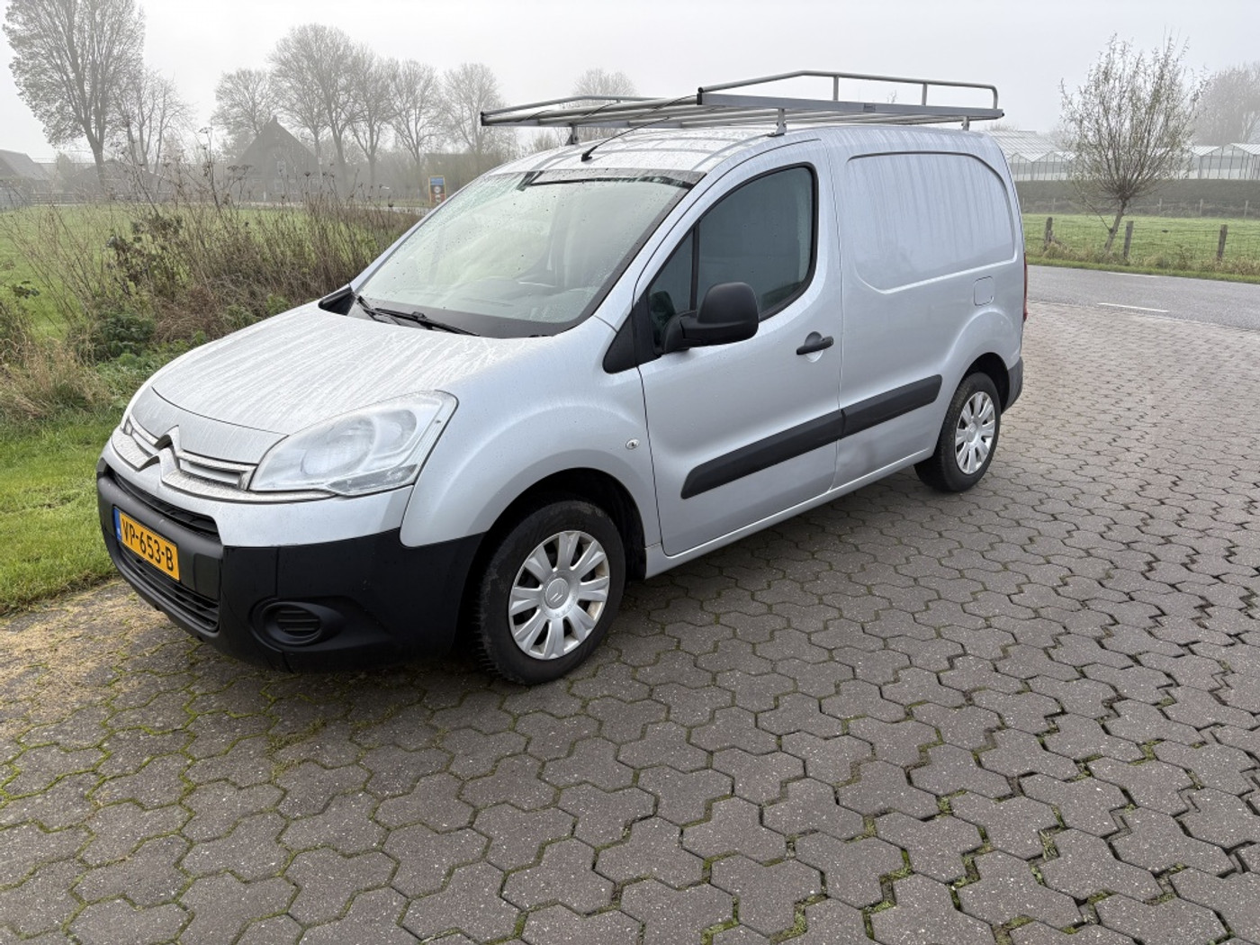 Citroen Berlingo 1.6 e-HDI 2015 slechts 146DKM 2015 - voorkant