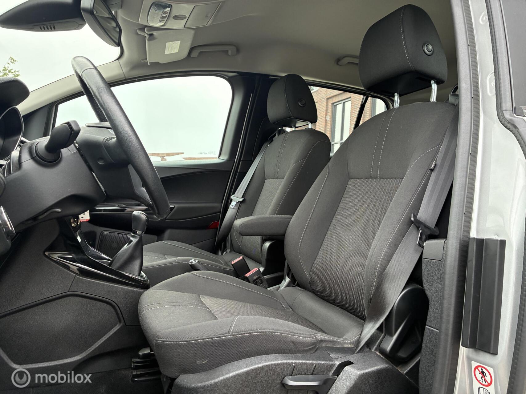 Foto van Ford B-max